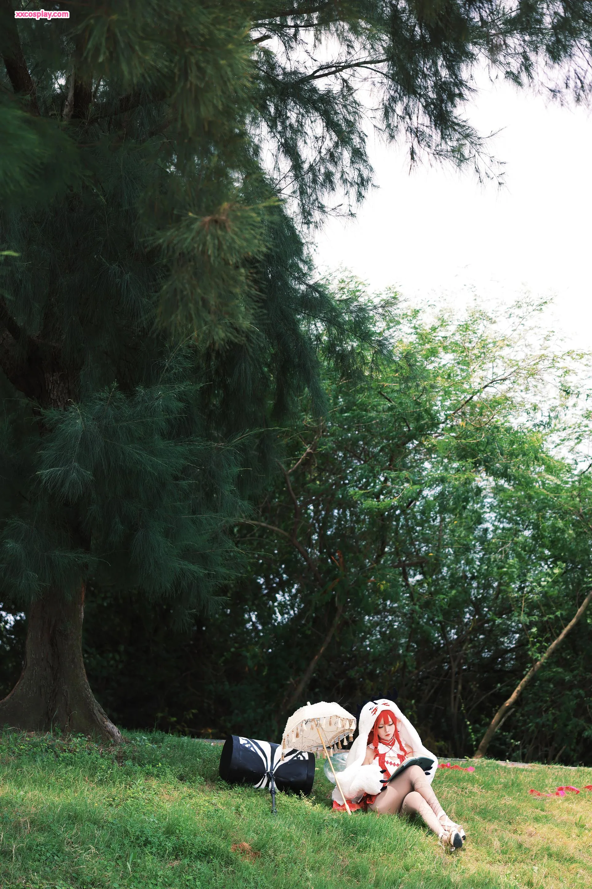 G44不会受伤 - Cosplay ng Fairy Knight Tristan sa Dalampasigan